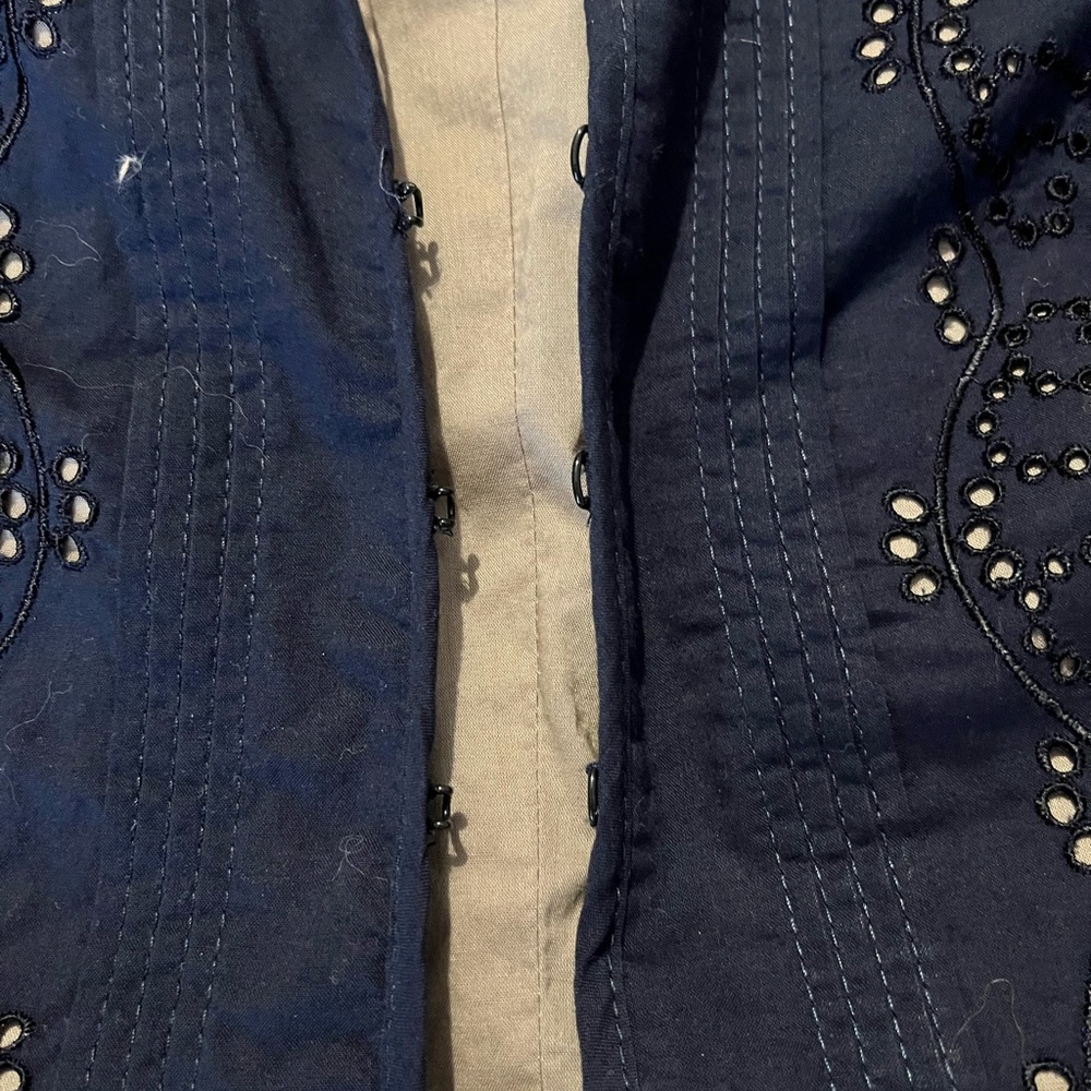 Loft cropped jacket size 6 - Picture 8 of 8